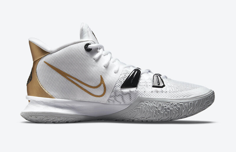 kyrie 5 finals